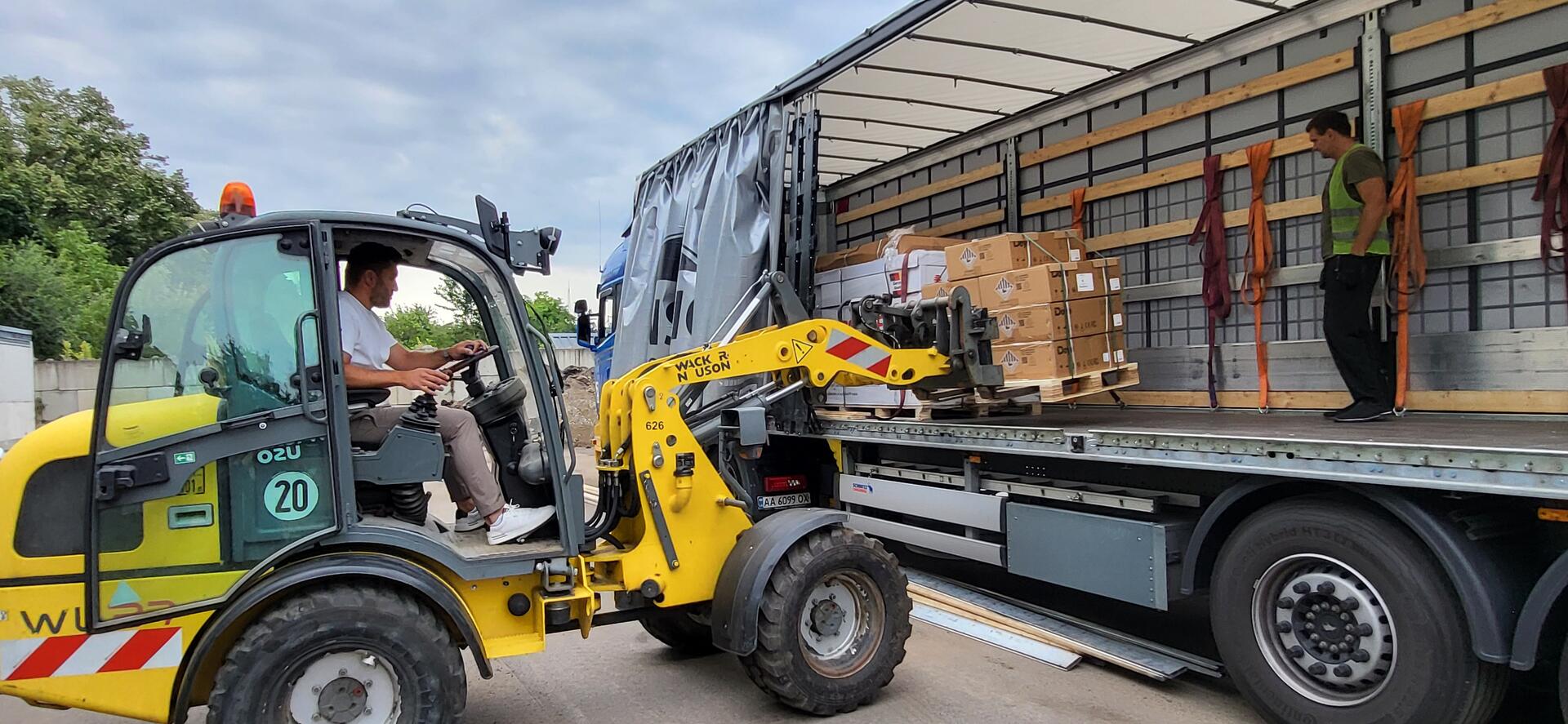 Weiterer Hilfstransport in die Ukraine (2)
