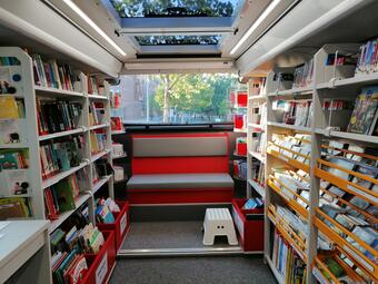 Vergrößerte Ansicht von Mobile Bibliothek der Stadtbibliothek Mannheim