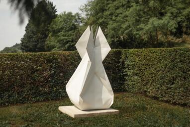 Vergrößerte Ansicht von Monument Paperbomb