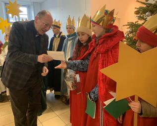 Vergrößerte Ansicht von Empfang der Sternsinger 2026 (01)