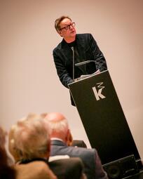 Vergrößerte Ansicht von Ehrenbürgerschaft für OB a.D. Dr. Peter Kurz - Festrede von Schauspieler und Autor Matthias Brandt
