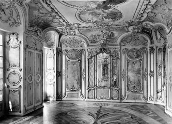 Vergrößerte Ansicht von Bibliothekskabinett der Kurfürstin Elisabeth Augusta