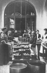 Vergrößerte Ansicht von Von 1889-1921 befindet sich hier auch die Volksküche
