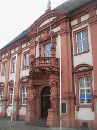 Vergrößerte Ansicht von Altes Rathaus Eingang