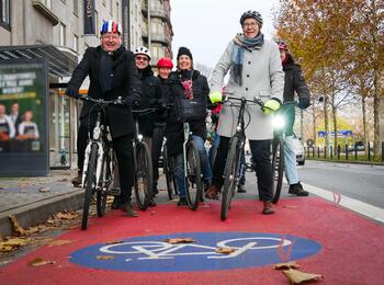 Feierliche Einweihung des Radwegs in der Augustaanlage im Dezember 2024
