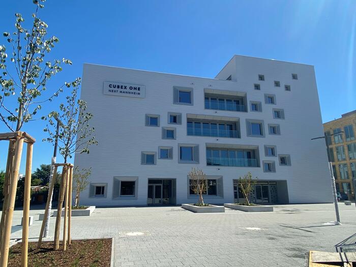 Das fertig gestellte Cubex One auf dem MMT Campus